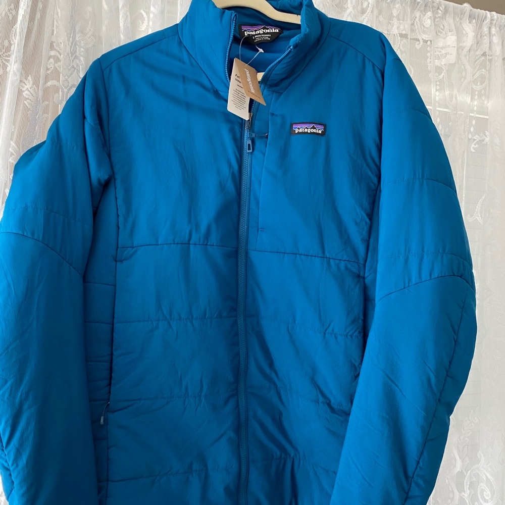 Men’s Patagonia Blue, nano coat. Brand new.